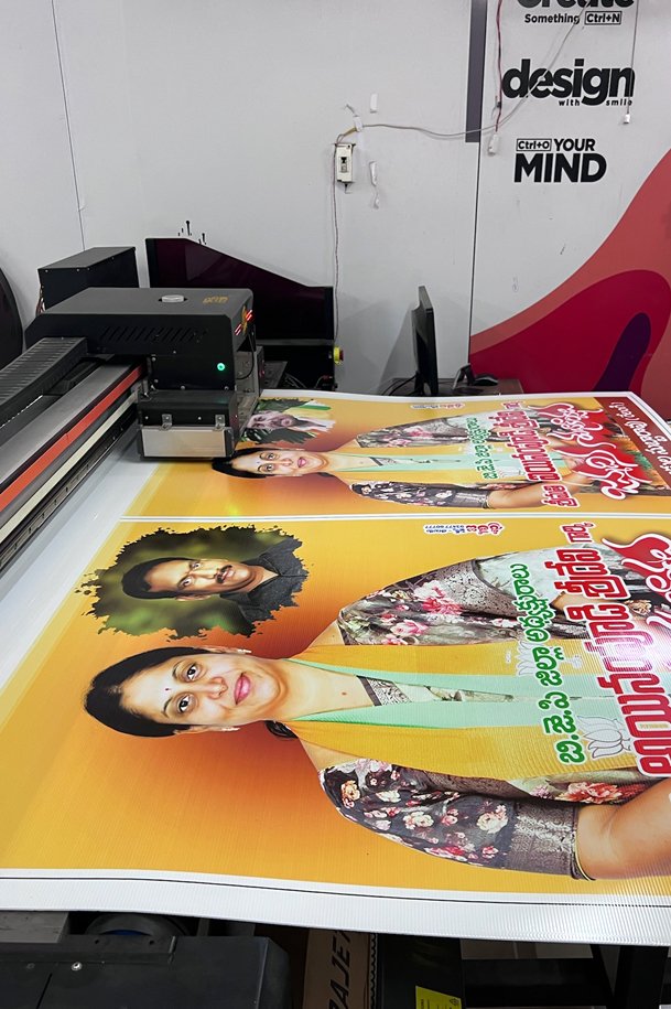 Election campaigns political flute board